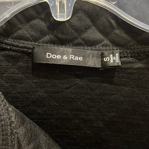 Doe & Rae sweater - Picture 2 of 3
